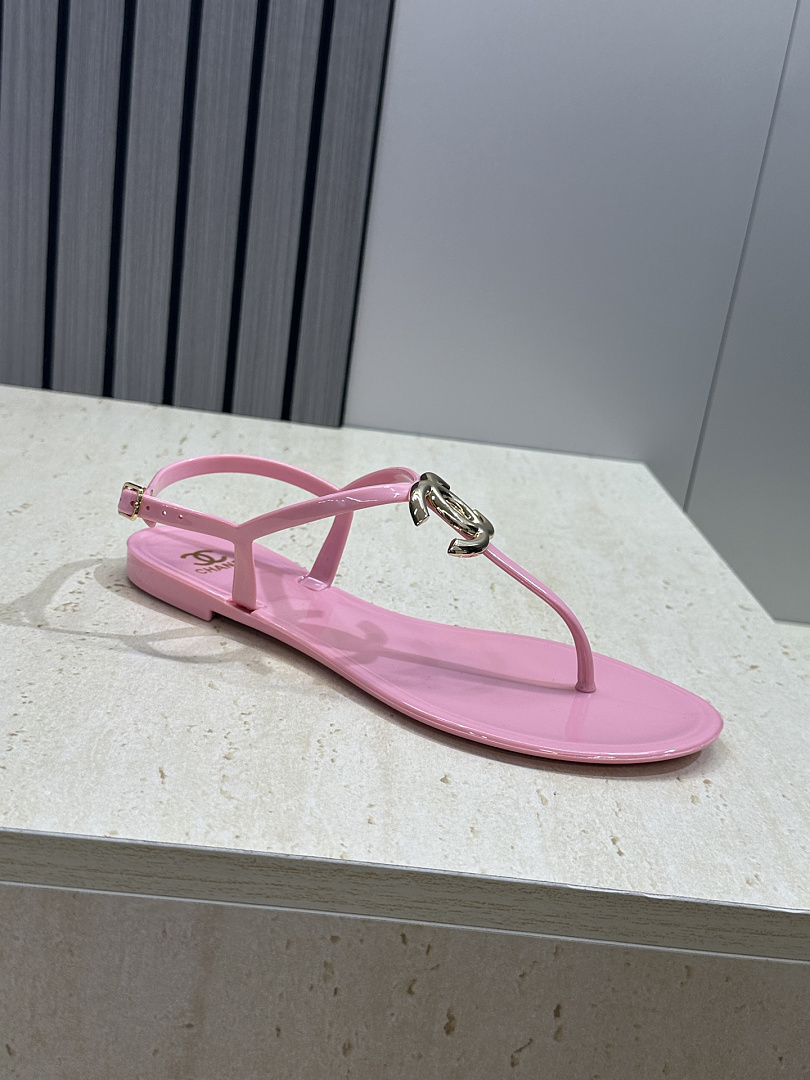 Chanel CC Thong Sandals · R3L9 — תמונה 8