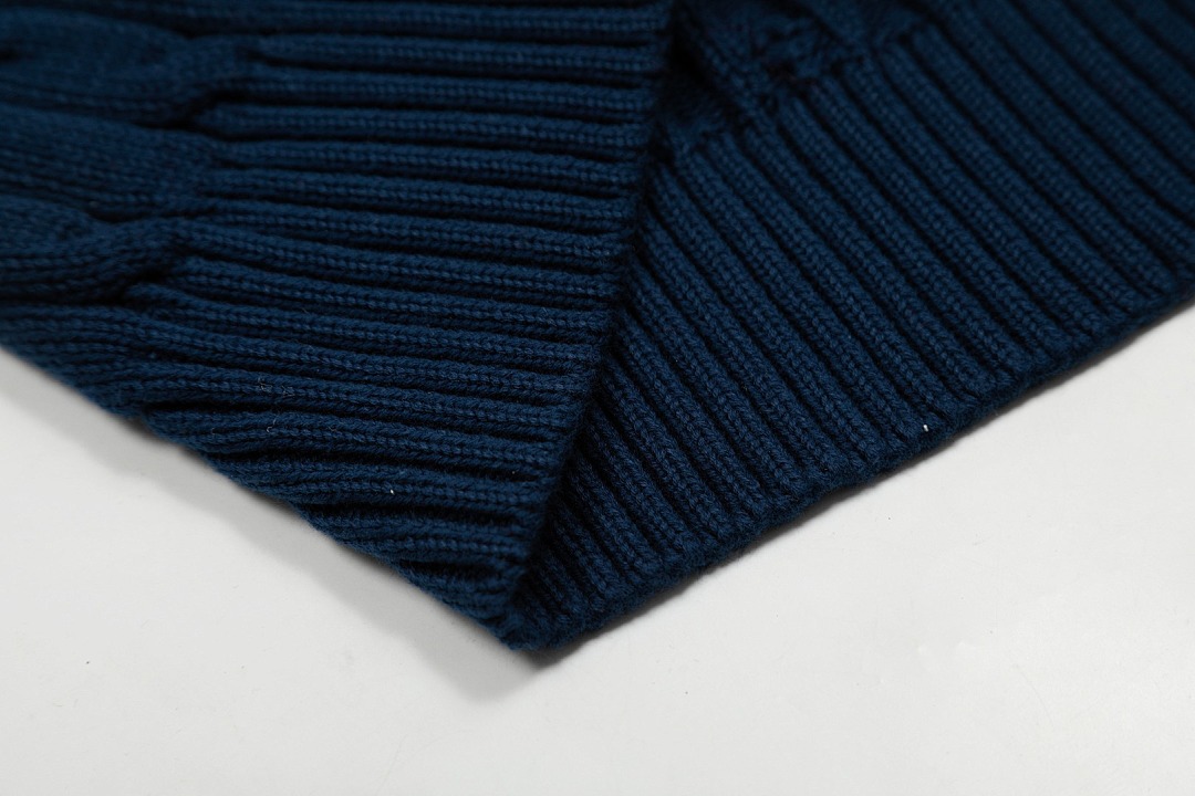 Ralph Lauren Cable-Knit Short Sleeve Sweater · KRF8 — תמונה 18