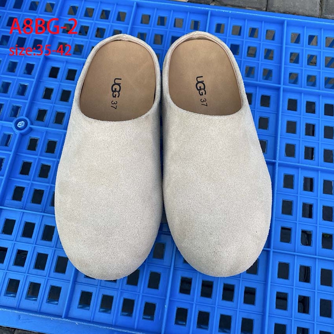 UGG — נעלי בית · A8BG — תמונה 13