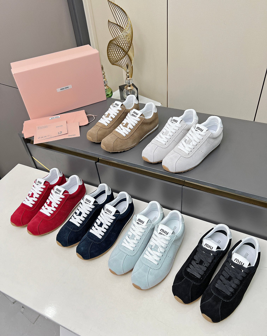 Miu Miu Plume · L83J