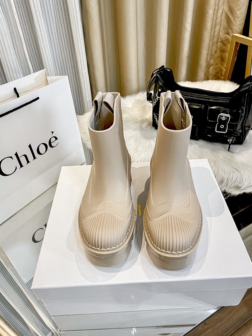 Chloe Betty · Y99C — תמונה 8