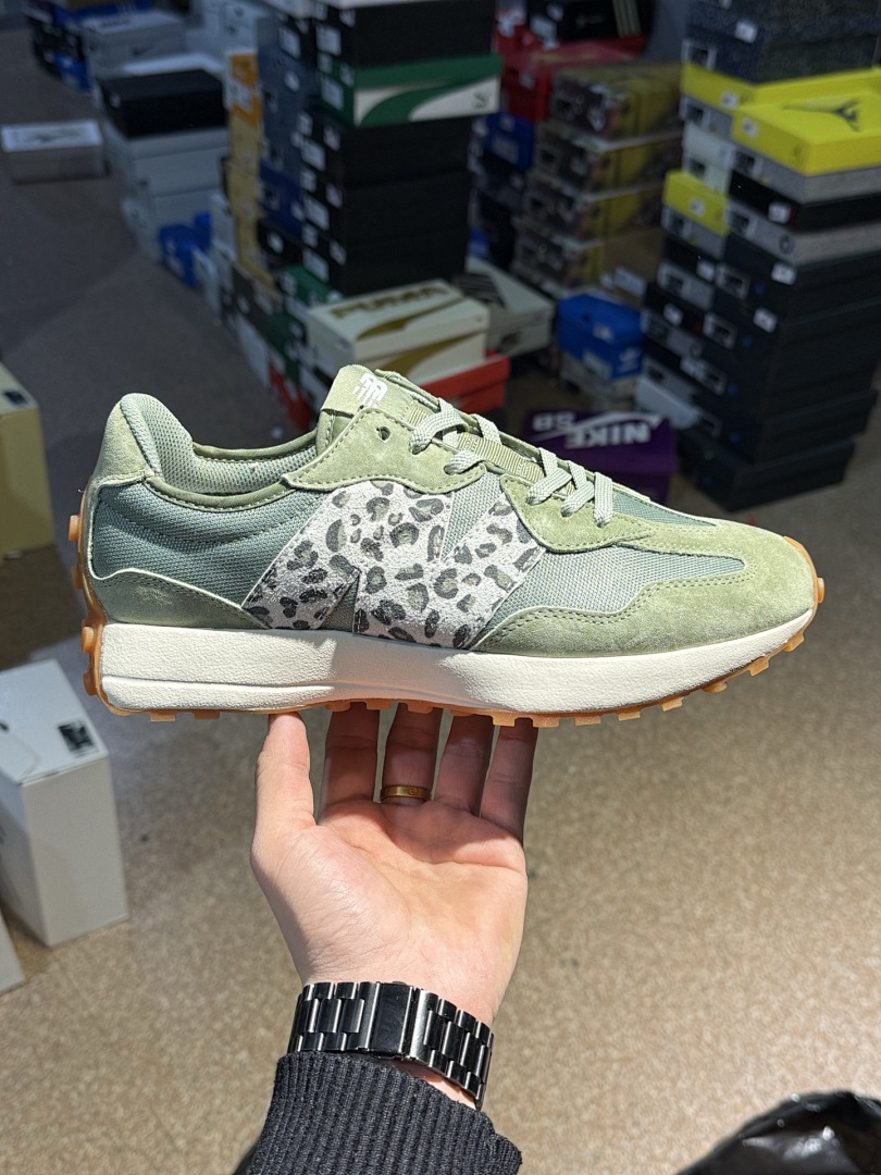 New Balance 327 · AUS8 — תמונה 7