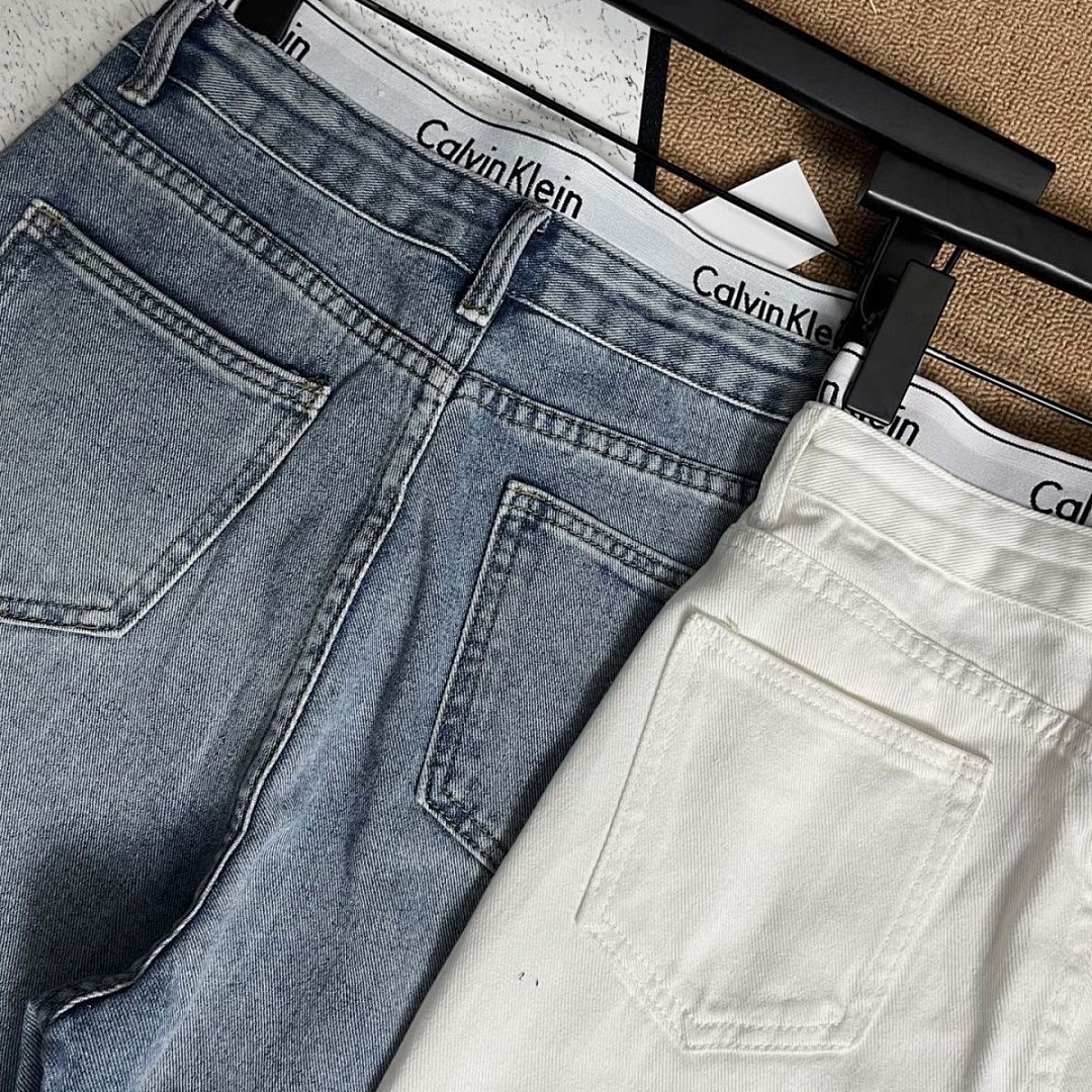 Calvin Klein — מכנסי ג'ינס · F5JL — תמונה 3