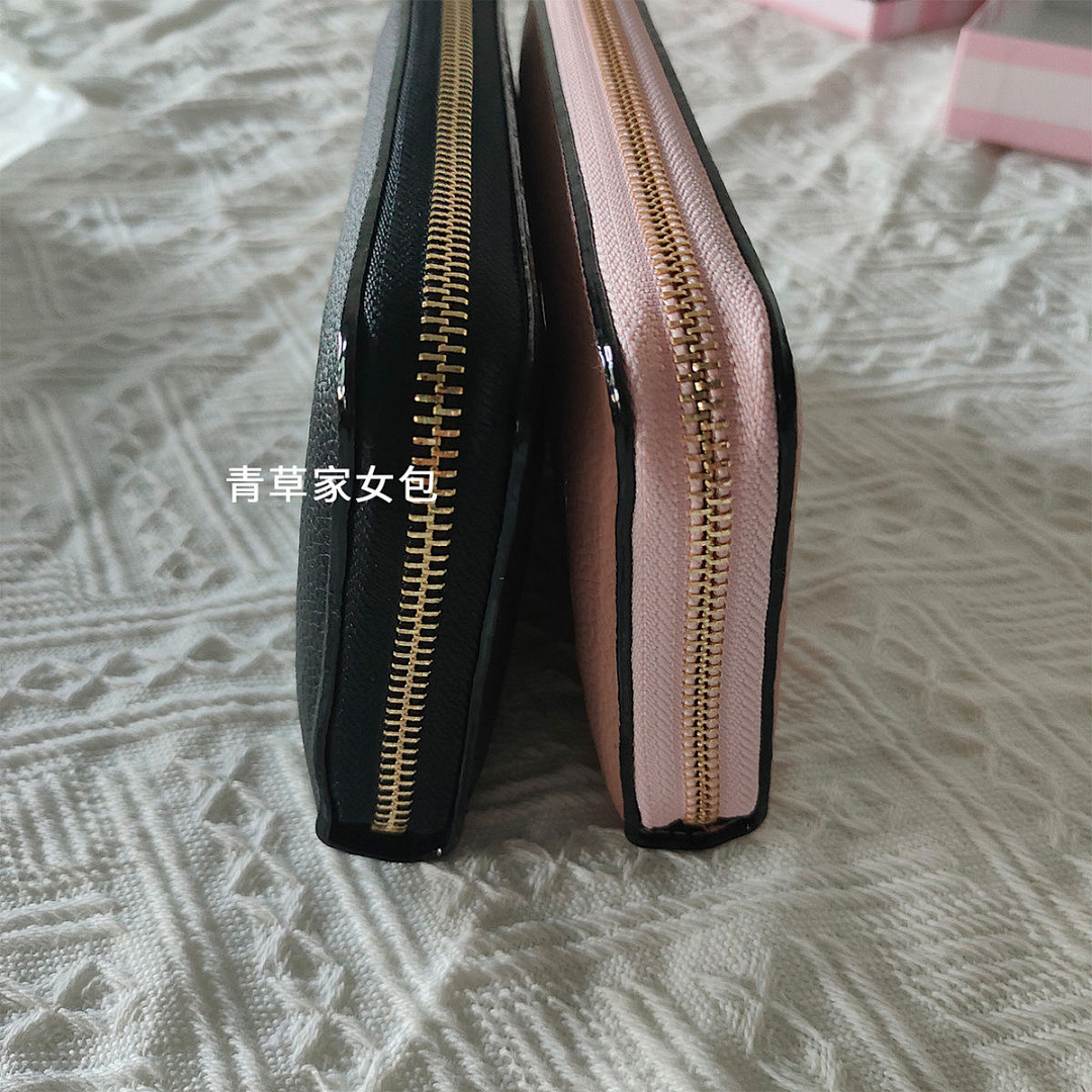 Victoria's Secret The Victoria Large Zipped Wallet · WV24536 — תמונה 3