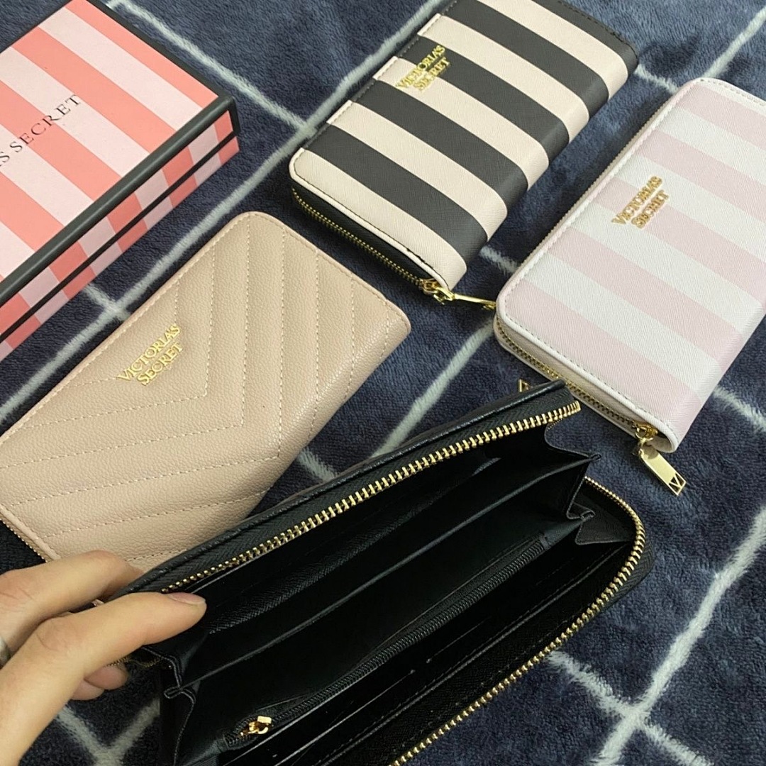 Victoria's Secret Victoria Wallet · WV20102