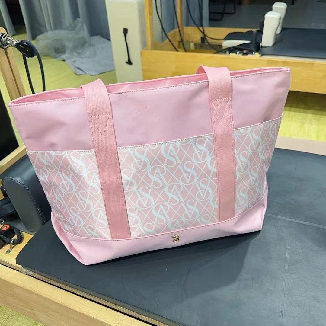 Victoria's Secret Signature Canvas Tote Bag · WV52193 — תמונה 4