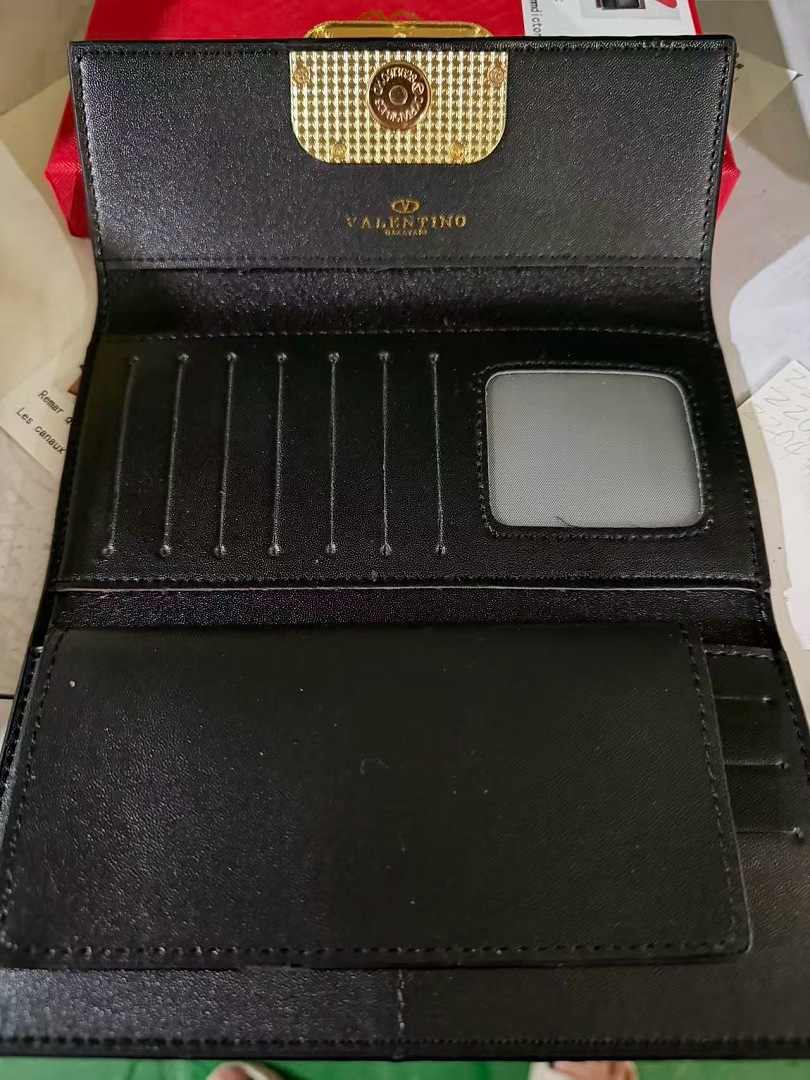 valentino EV2206