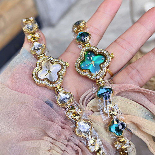VCW4 Van Cleef & Arpels