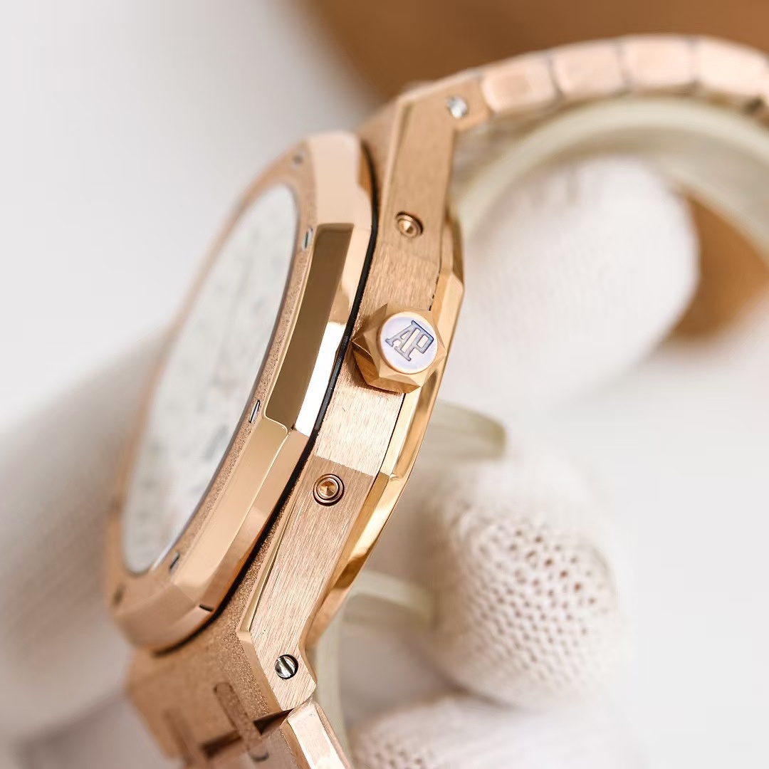 Audemars Piguet Royal Oak Perpetual Calendar · ZT13812 — תמונה 26