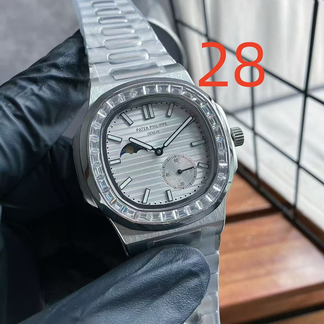 Patek Philippe Nautilus 5724G-001 · ZT13963 — תמונה 28