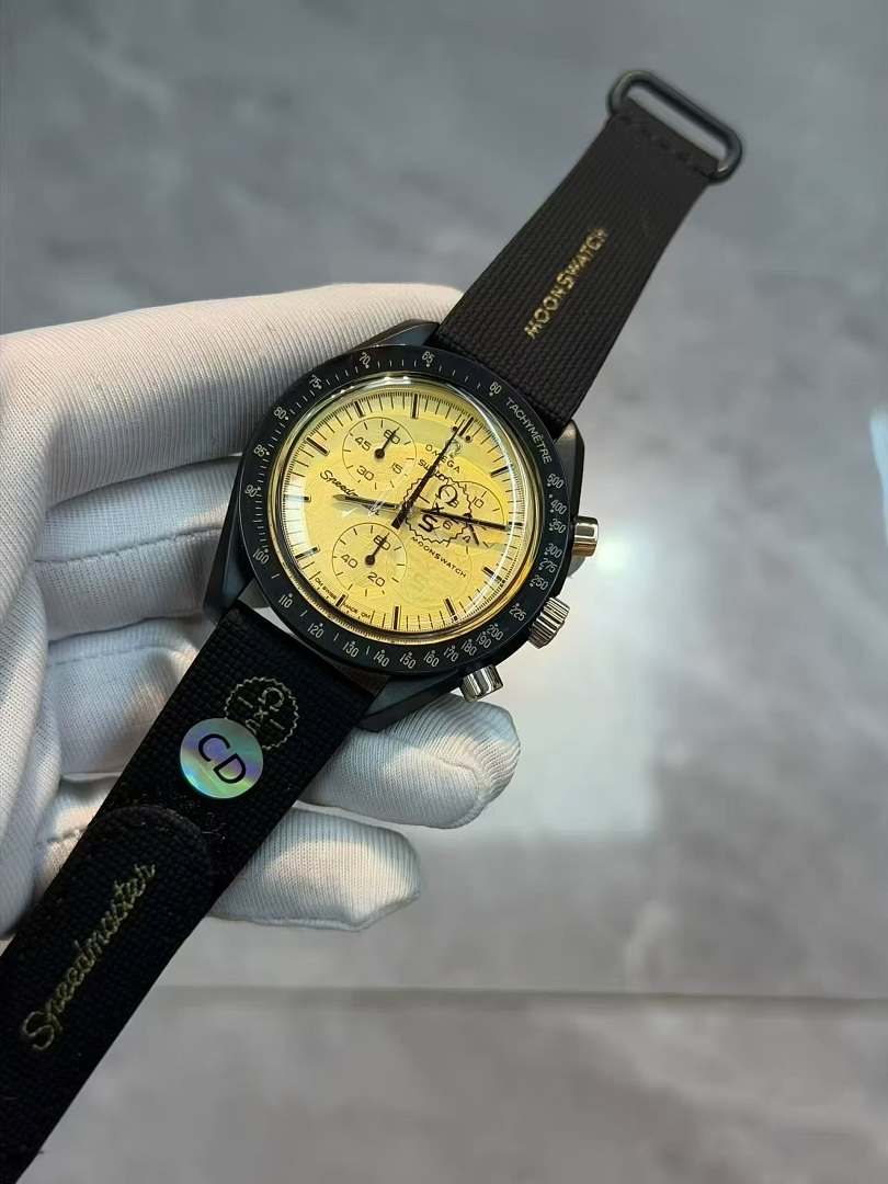 Omega x Swatch MoonSwatch Mission to the Moon · ZT13720 — תמונה 9