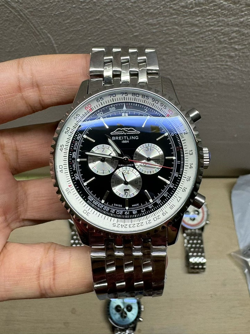 Breitling Navitimer B01 Chronograph 46 · ZT13724 — תמונה 11