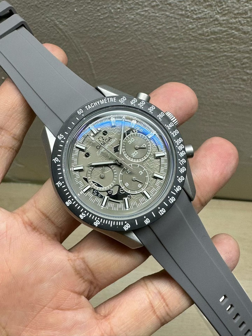 Omega Speedmaster Grey Side of the · ZT13725 — תמונה 4