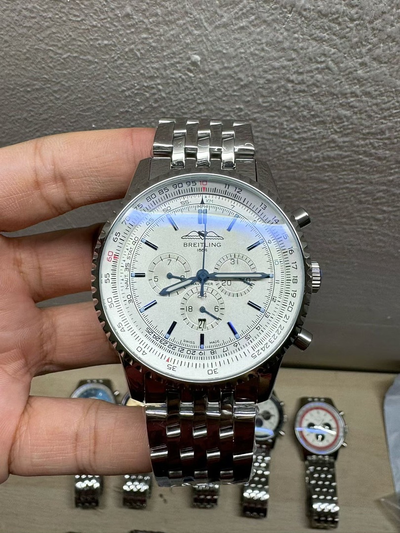 Breitling Navitimer B01 Chronograph 46 · ZT13724 — תמונה 9