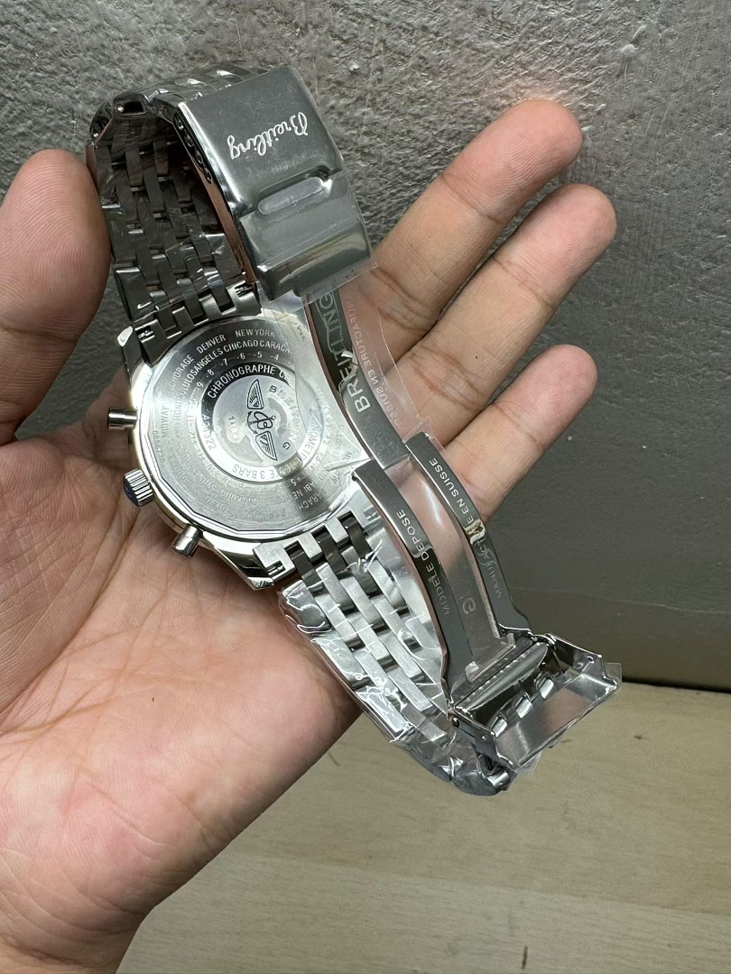 Breitling Navitimer B01 Chronograph 46 · ZT13724 — תמונה 16