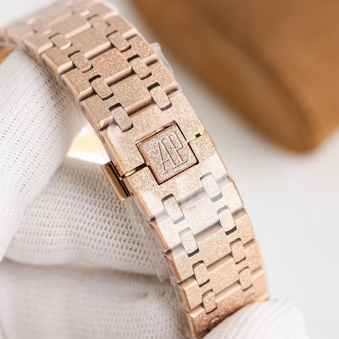 Audemars Piguet Royal Oak Perpetual Calendar · ZT13812 — תמונה 25