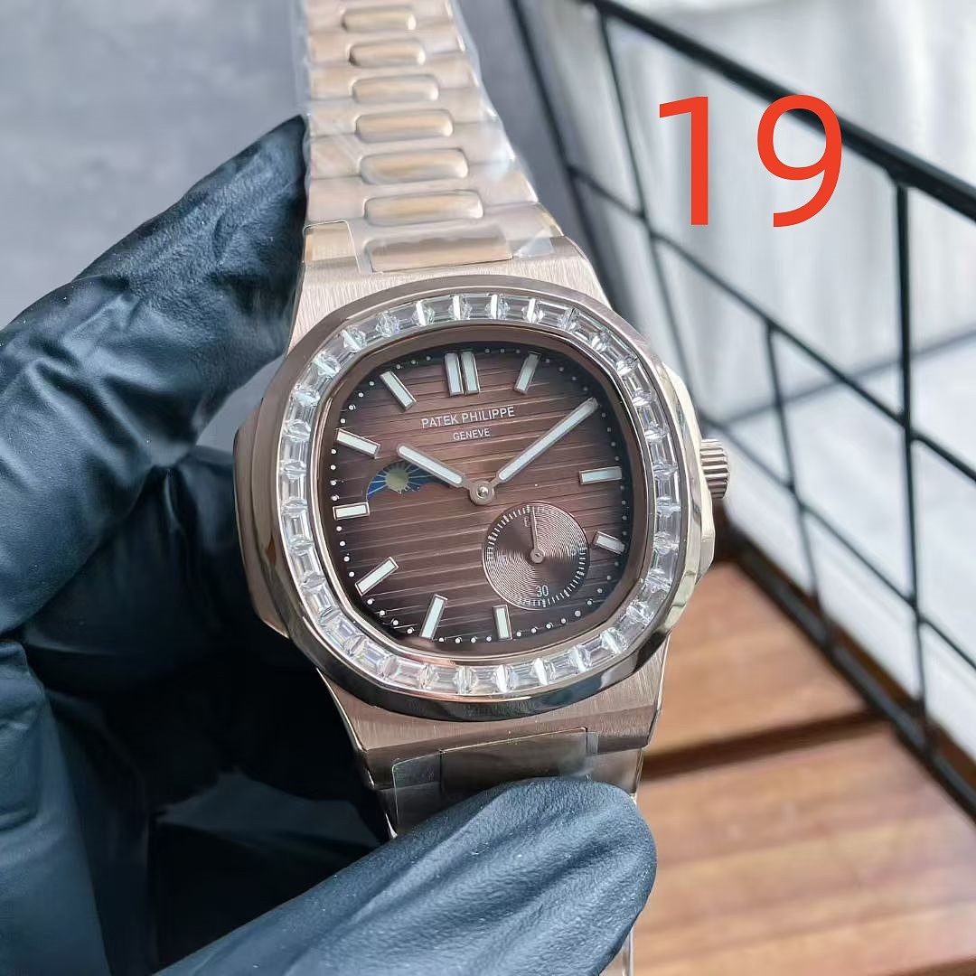 Patek Philippe Nautilus 5724G-001 · ZT13963 — תמונה 19