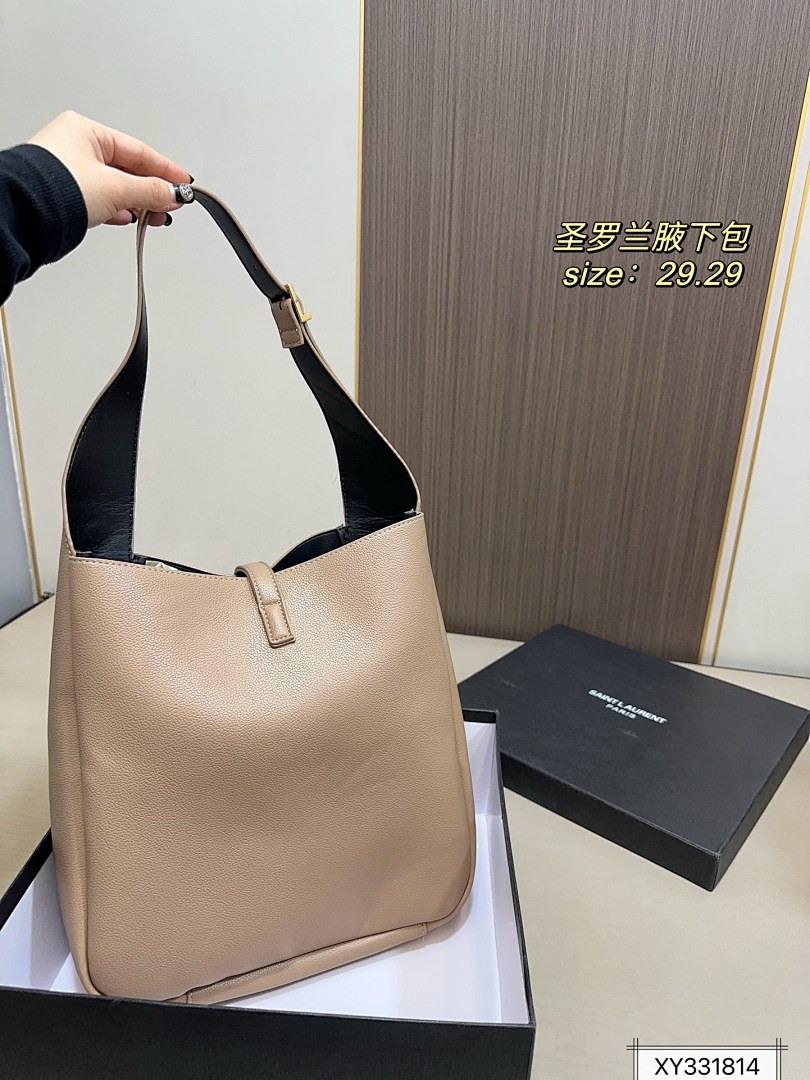 Saint Laurent Le 5 à 7 · 5540 — תמונה 8