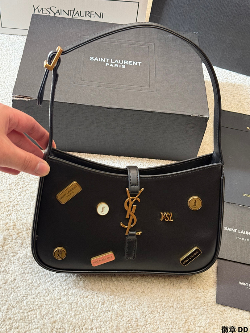 Saint Laurent Le 5 à 7 · 5836 — תמונה 14