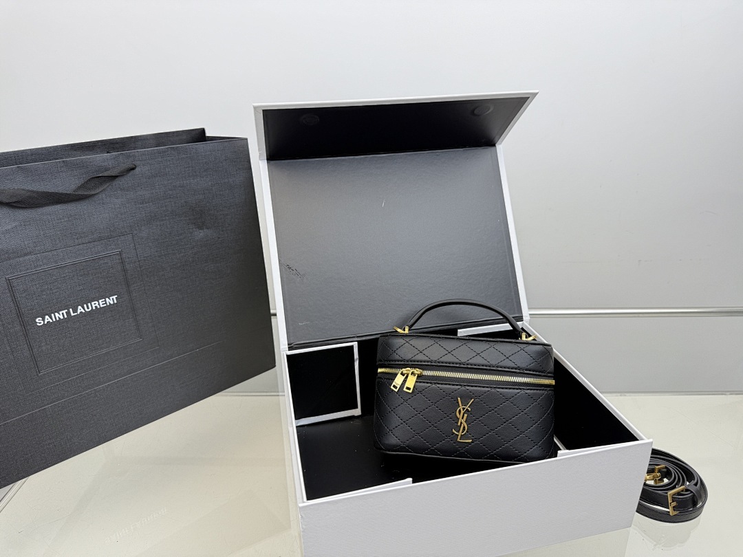 Saint Laurent Gaby Vanity · 6163 — תמונה 10