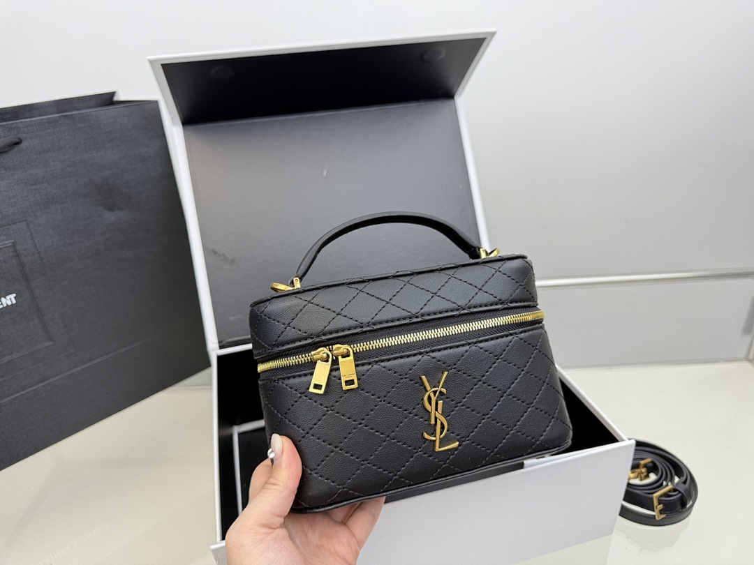 Saint Laurent Gaby Vanity · 6163 — תמונה 7