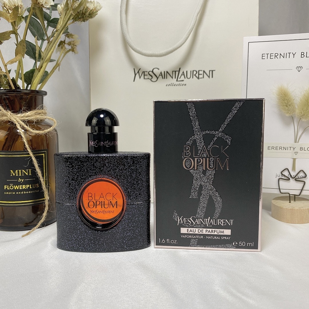 Yves Saint Laurent Black Opium · 5682