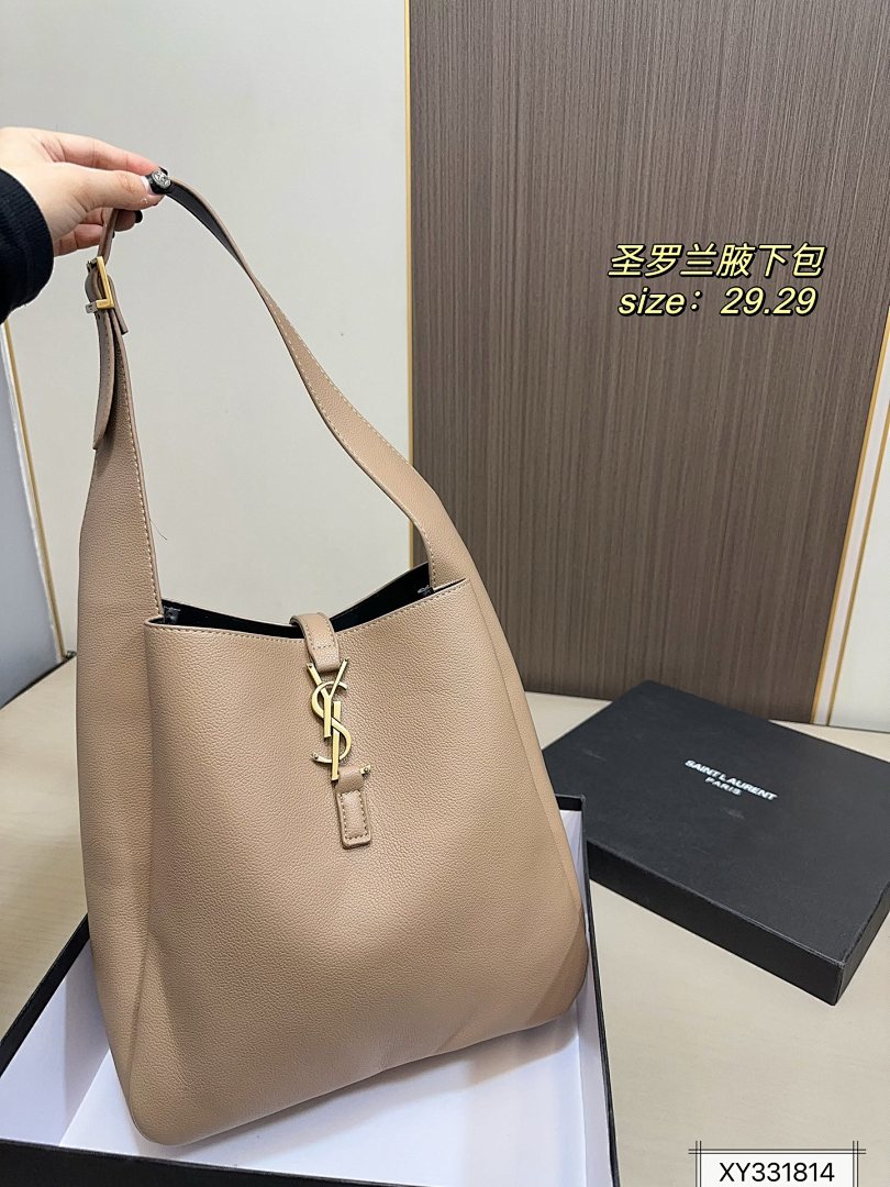 Saint Laurent Le 5 à 7 · 5540 — תמונה 10