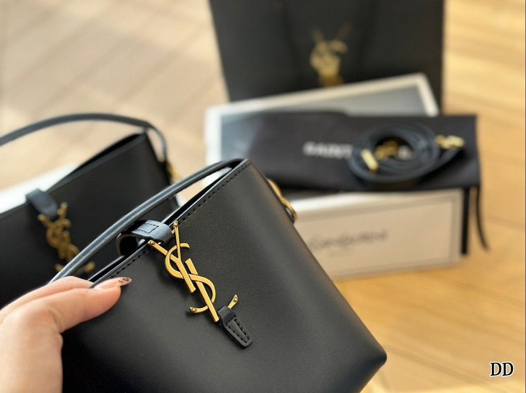 Saint Laurent Le 37 · 6010 — תמונה 6