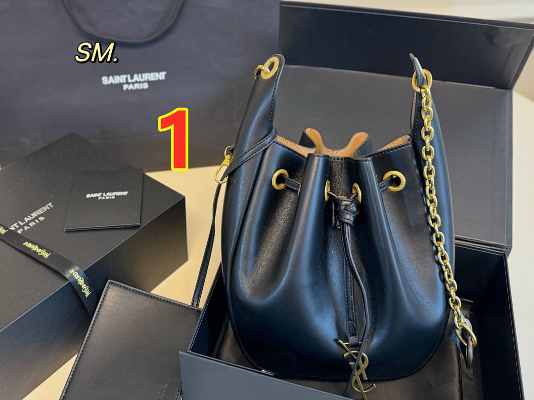 Saint Laurent LE 37 · 5839