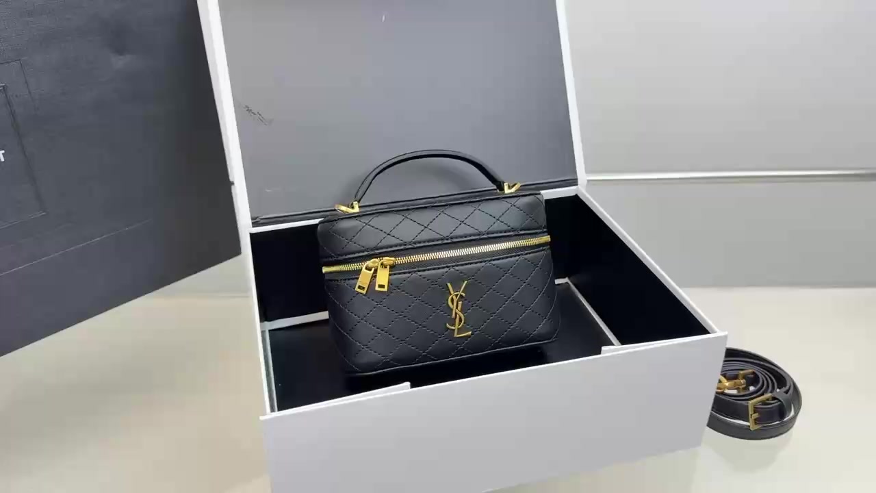 Saint Laurent Gaby Vanity · 6163 — תמונה 2