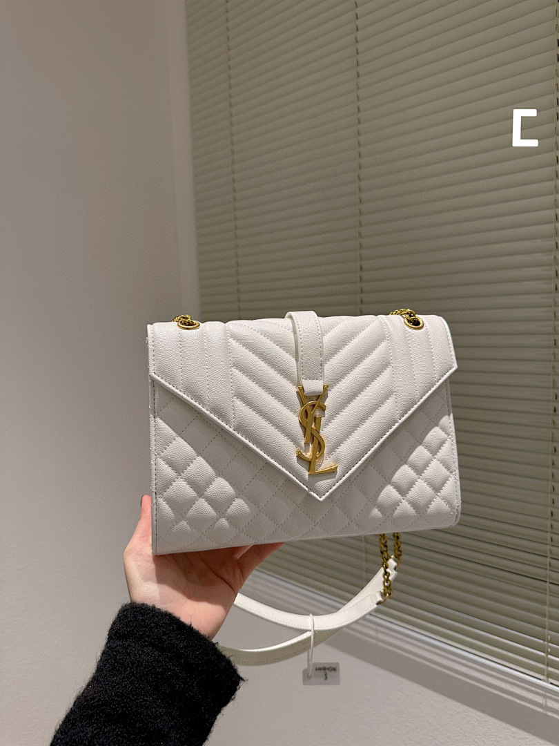 YSL  HE8098