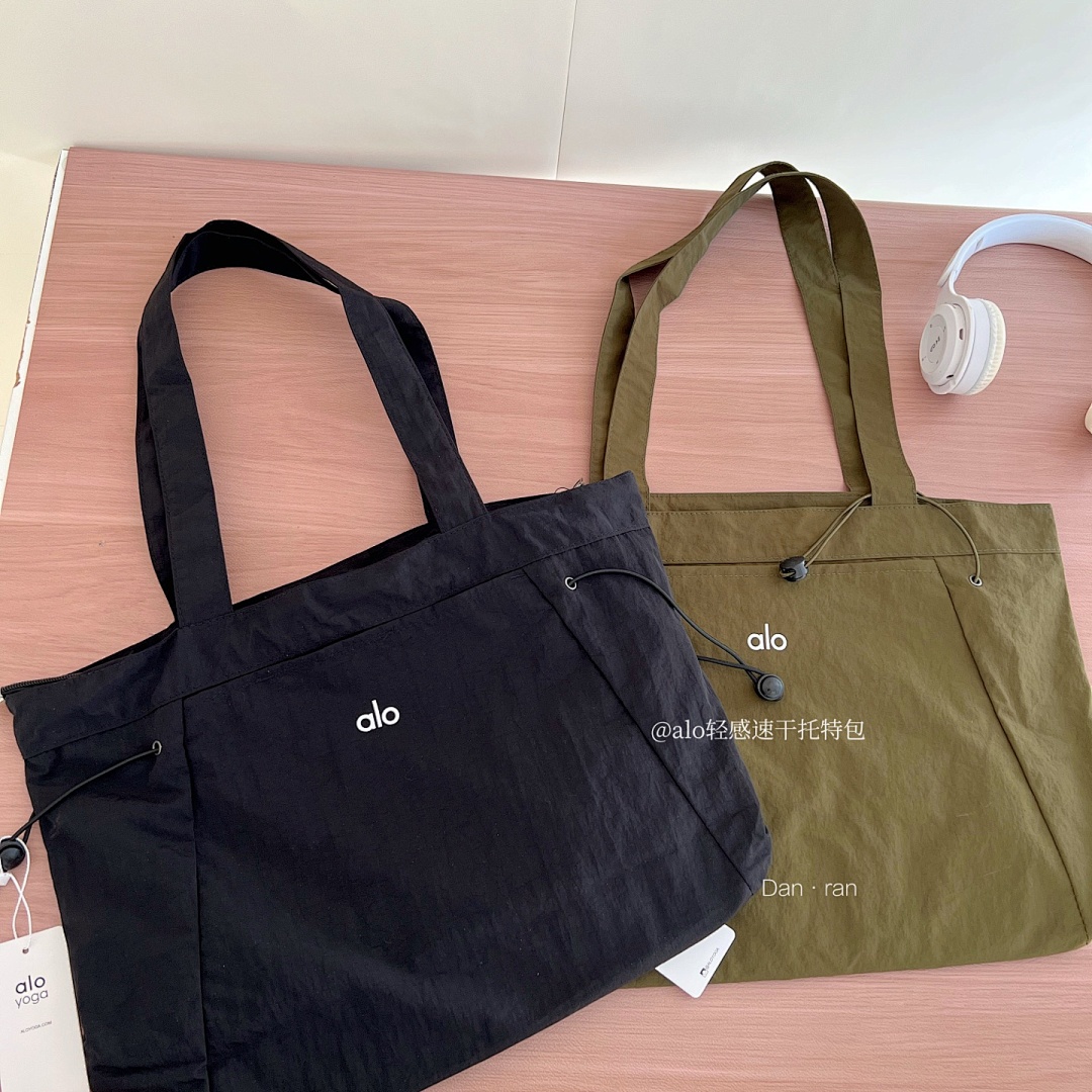 Alo Yoga Alo Aura Universal Tote Bag · A2904 — תמונה 26