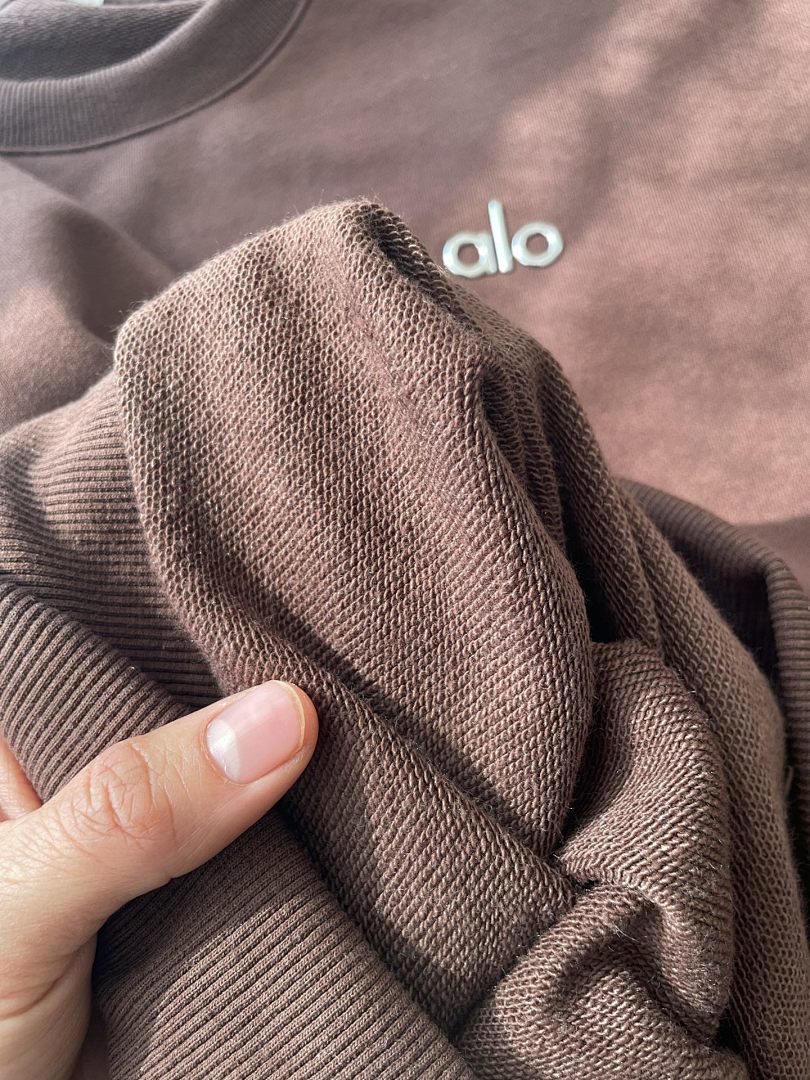 Alo Yoga Accolade Crew Neck Pullover · A2939 — תמונה 35