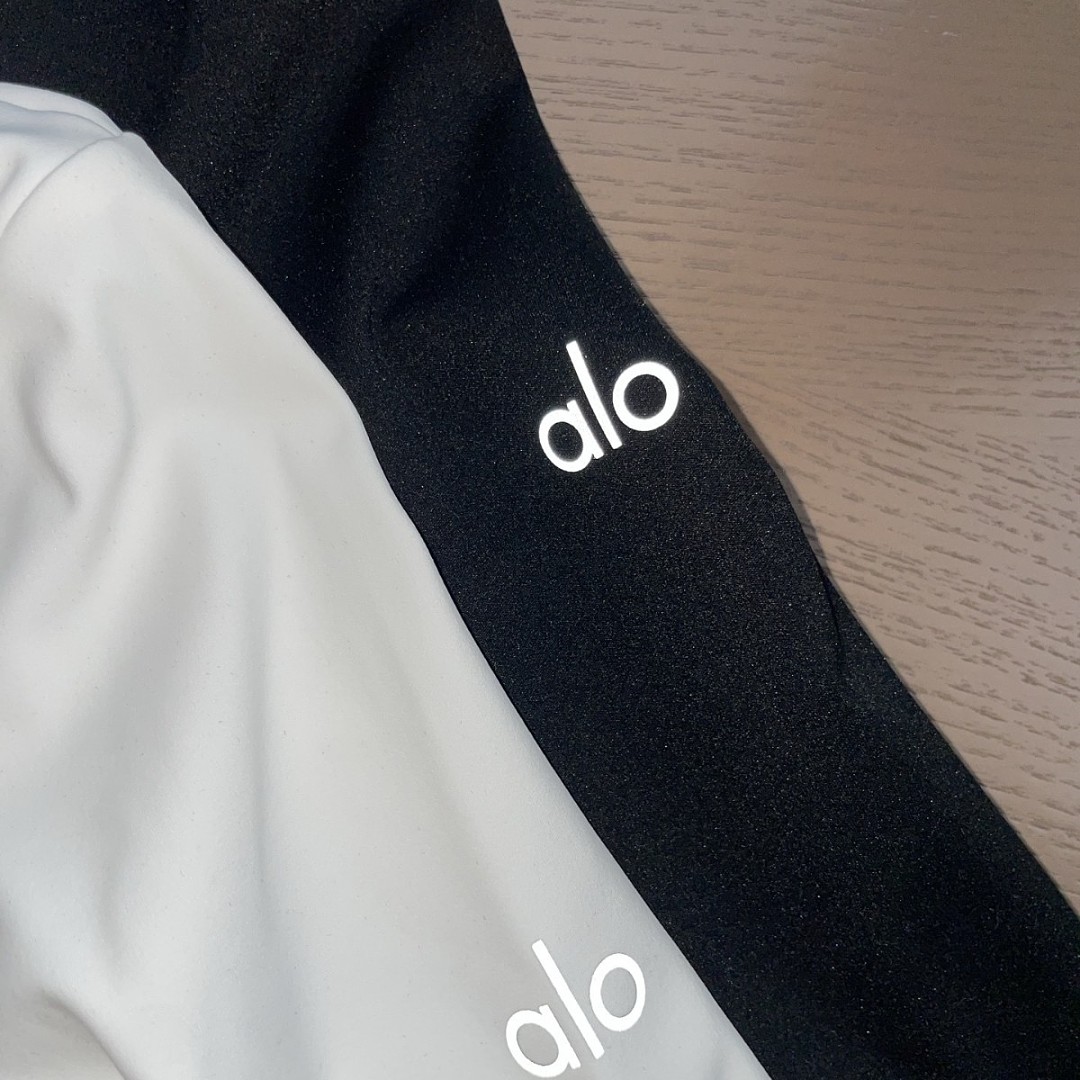Alo Yoga — חולצת ספורט · A3205 — תמונה 7