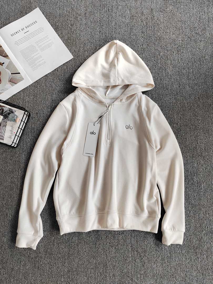 Alo Accolade Hoodie · A3501 — תמונה 10
