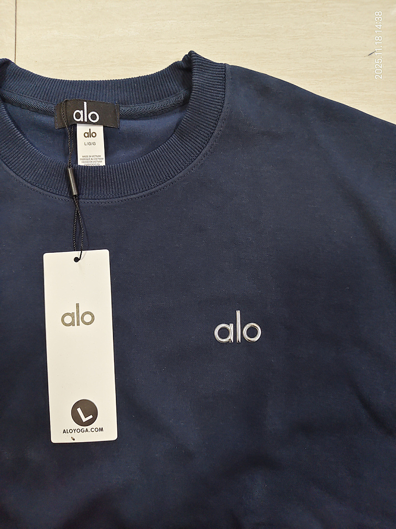 Alo Yoga Accolade Crewneck · A2760 — תמונה 8