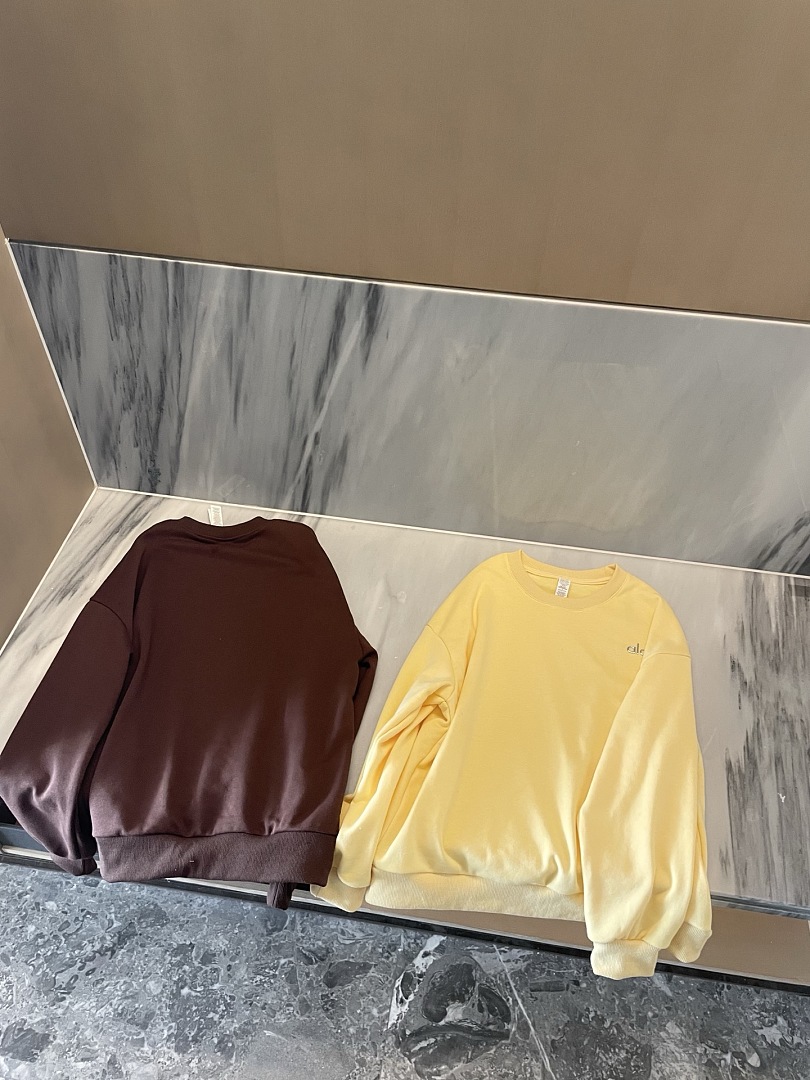 Alo Accolade Crew Neck Pullover · A3195 — תמונה 8