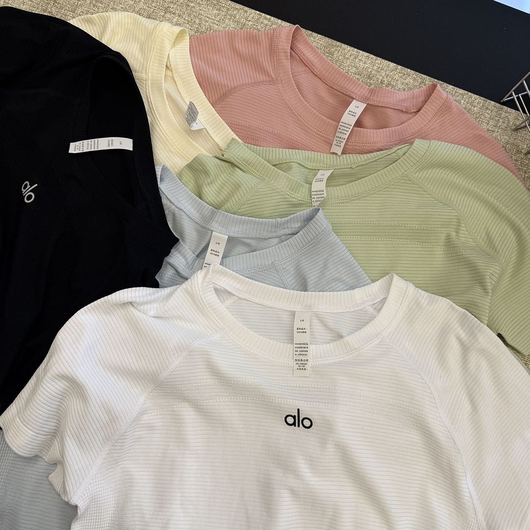 Alo All Day Short Sleeve · A3338 — תמונה 6
