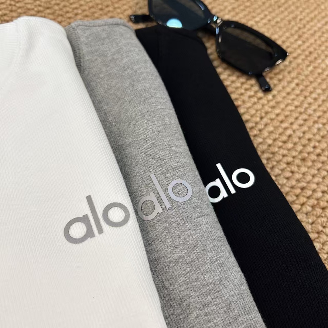 Alo Ribbed Modal Long Sleeve · A2625 — תמונה 4