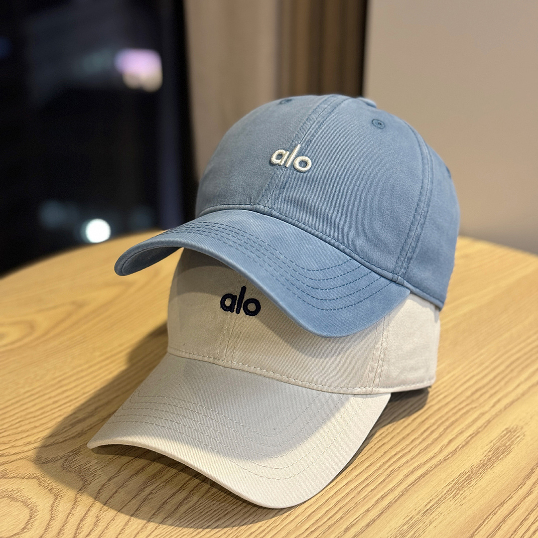 Alo Yoga Off-Duty Cap · A3162