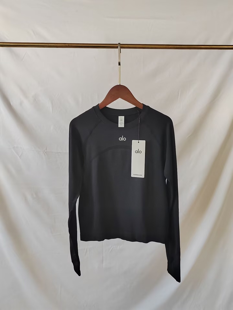 A3487 Alo women sports t-shirt long sleeve — תמונה 17