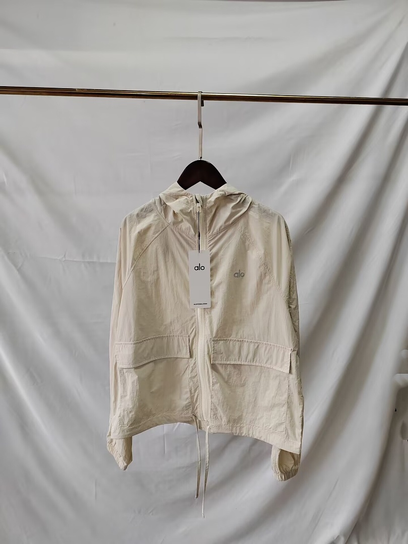 Alo Yoga Detachable-Hood Wind-Resistant Surplus Jacket · A3494 — תמונה 16