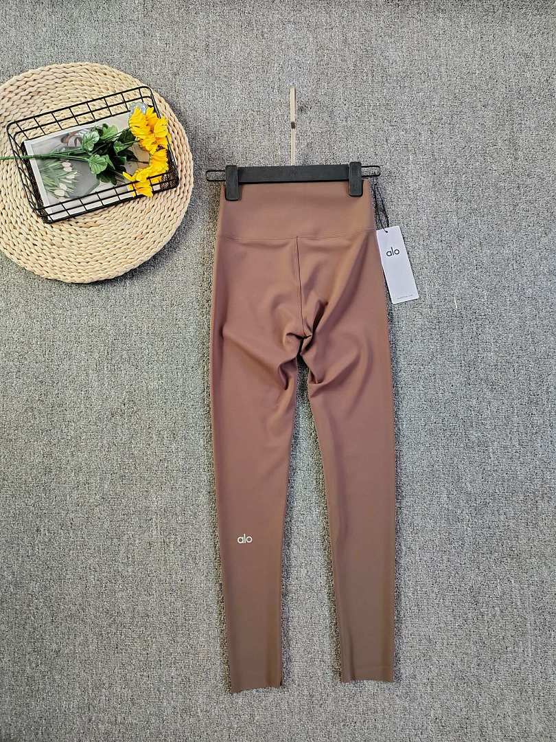 Alo Airlift High-Waist 7 · A3505 — תמונה 14