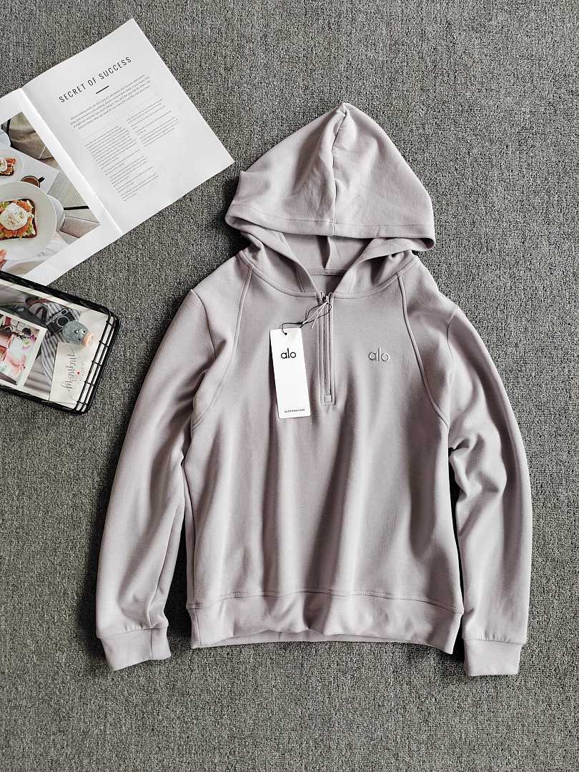 Alo Accolade Hoodie · A3501 — תמונה 7