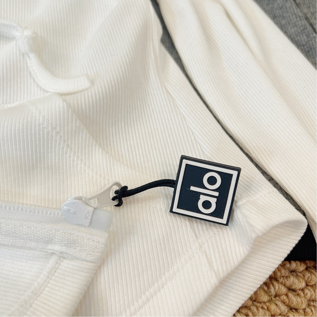 Alo Yoga Accolade Full Zip Hoodie · A2765 — תמונה 8