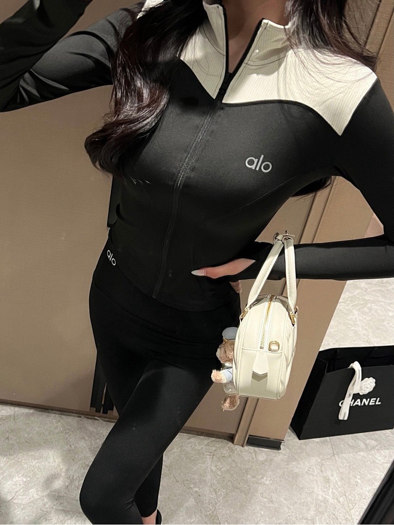 Alo 437 The Curve Jacket · A2948 — תמונה 7