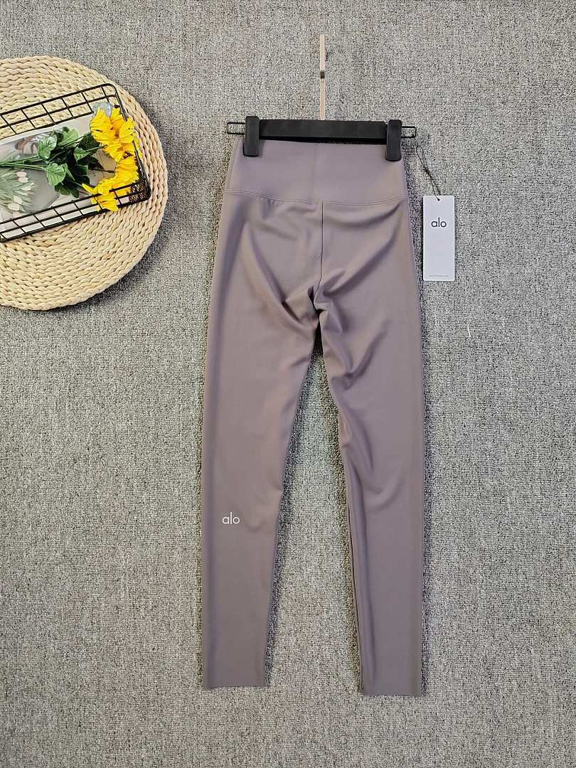 Alo Airlift High-Waist 7 · A3505 — תמונה 16
