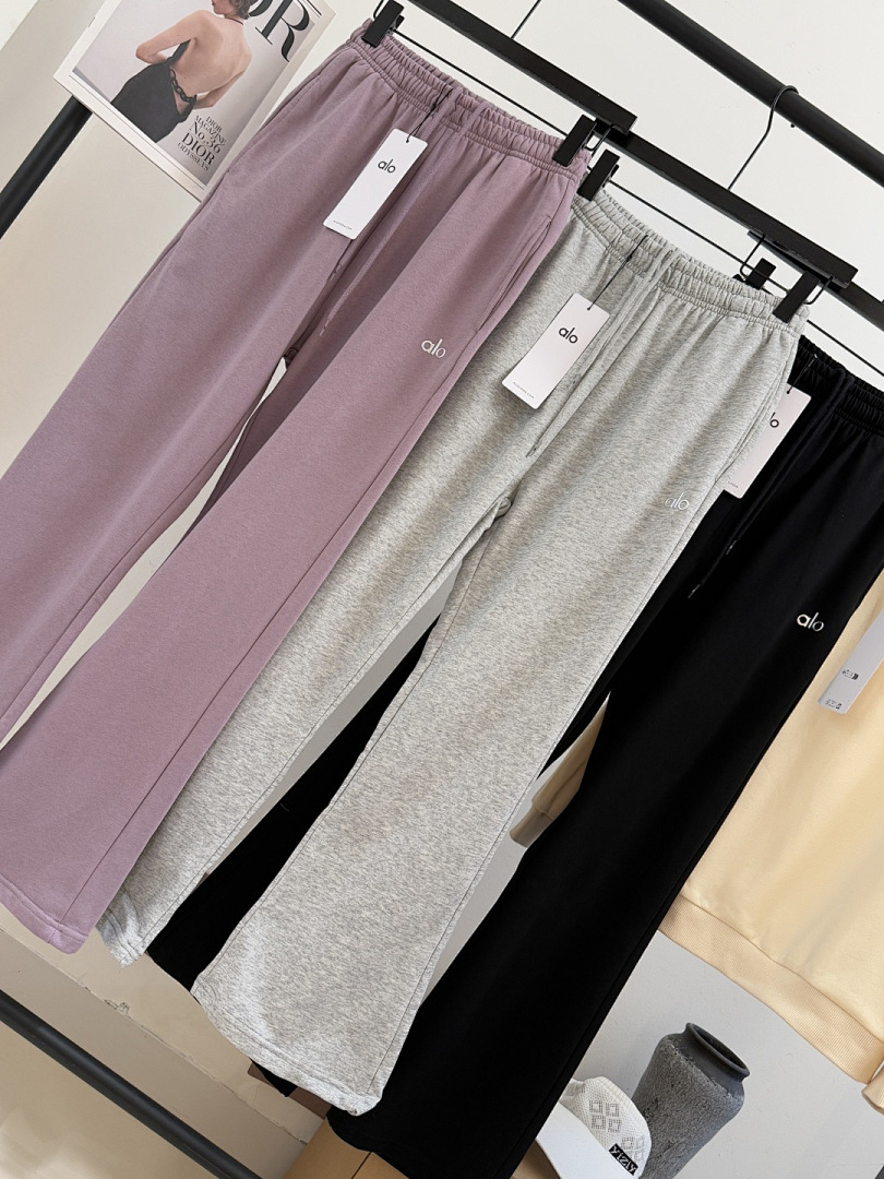 Alo Yoga Accolade Straight Leg Sweatpant · A3001 — תמונה 46