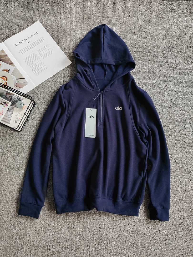 Alo Accolade Hoodie · A3501 — תמונה 12