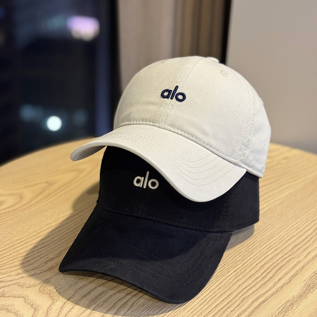 Alo Yoga Off-Duty Cap · A3162 — תמונה 13